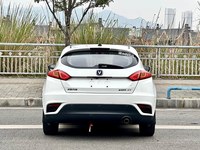 Offre Spéciale – Changan Eado XT d'occasion (2015, 2016, 2017) – Essence, Boîte Manuelle, Sièges en Cuir Gauche, Berline Compacte 5 Places