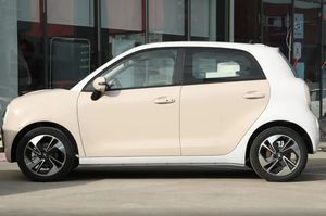 Mobil Bekas 2023 Ora Black Mini Sedan Laris Manis Mobil Listrik Kecil dengan Jarak Tempuh 351km Setir Kiri Desain Euler - Product Image 6