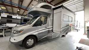 VENTE RAPIDE  <span class=keywords><strong>Camping</strong></span>-<span class=keywords><strong>car</strong></span> Wi nne bago d'occasion 2023 - Product Image 4