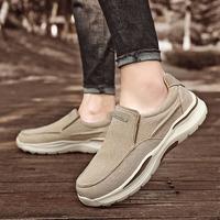 Chaussures décontractées pour personnes âgées, style slip-on, dessus en toile souple, semelle extérieure légère en EVA, doublure en mesh respirant, absorption des chocs