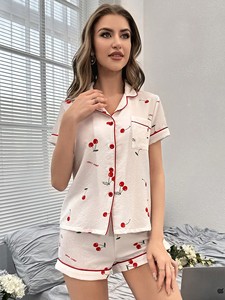 Conjuntos de <span class=keywords><strong>Pijamas</strong></span> para Mujer al por Mayor, Lindos y Estampados, Tejido Suave, Estilo Corto, Conjunto de Dos Piezas - Product Image 6