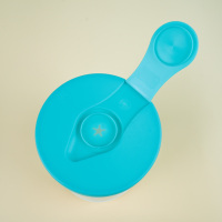 Vente en gros usine : Seaux et bidons en plastique pour lingettes humides avec couvercles