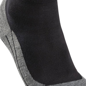 Chaussettes en coton tricoté de haute qualité en gros, couleur unie, respirantes, décontractées, tendance pour adultes, idéales pour la course à pied – Meilleures ventes - Product Image 4
