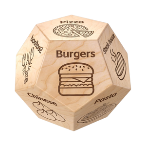 Set di dadi per cibo in legno massello inciso su misura regalo di compleanno per anniversario romantico per i partner per gli oggetti decorativi - Product Image 1