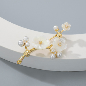 Flower Plum Blossom Brooch Zinc Alloy Women's Lapel Pin Gift Accessory - Product Image 1