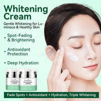 Crème Visage Blanchissante à l'Acide Kojique Hydratante en Profondeur Alpha Arbutine Éclaircit la Peau Unifie le Teint