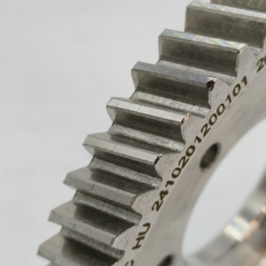 Engrenage conique en acier robuste Quanchai 4102 2410201200101, pièce de pompe d'alimentation pour camion industriel, garantissant une performance optimale - Product Image 2