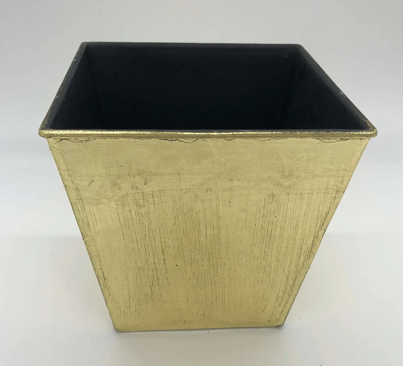 Square Gold plastic pot for inside home or garden