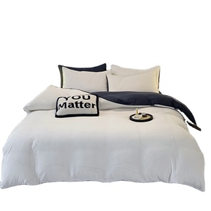 Set Biancheria da Letto Estiva in Twill di Cotone 100% 200TC, Bicolore Blu Navy e Bianco, <span class=keywords><strong>Copripiumino</strong></span> <span class=keywords><strong>Tinta</strong></span> <span class=keywords><strong>Unita</strong></span>, 6 Pezzi Traspiranti - Vendita all'Ingrosso Economica - Product Image 3