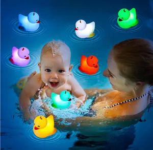 Jouets de bain pour bébé Cadeaux, jouets de Noël rechargeables Canard, jouets de bain lumineux pour les tout-petits, jouets de bain pour bébé, piscine, salle de bain