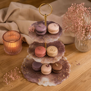 Base de présentation de gâteaux en résine géométrique pour un style de dessert contemporain - Product Image 1