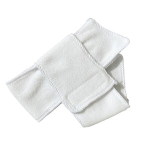 ผ้าเช็ดมือไมโครไฟเบอร์สำหรับเล่นกีฬา ขนาด 7x70 ซม. ซับเหงื่อแห้งเร็ว สำหรับออกกำลังกาย สีดำและสีขาว ปรับแต่งโลโก้ได้ - Product Image 4