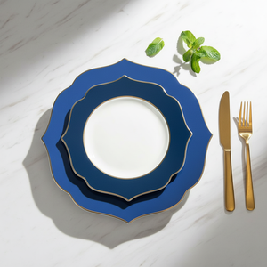 Set di Piatti e Ciotole in Ceramica con Motivi Floreali Vivaci, Stoviglie in Porcellana con Farfalle Disegnate a Mano per Cucina Bohémien e Regali - Product Image 3