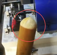 Machine à confectionner des pointes de bâtons en bois pour manches de pelle et de houe