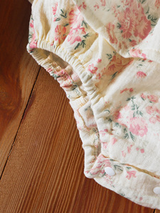 Traje de verano 2026 para bebé, mono floral sin <span class=keywords><strong>tirantes</strong></span> para niñas, lindo conjunto de gateo con sombrero - Product Image 6