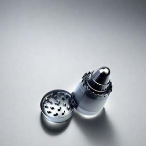 Nouveau produit 2025, vente en gros OEM/ODM, moulin à herbes en alliage de zinc métallique 63 mm, 4 pièces, forme de moteur aéronautique, CANNA, portable, manuel - Product Image 6