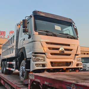 Camión Volquete Sinotruk Howo 6x4 de Diez <span class=keywords><strong>Ruedas</strong></span>, Económico y de Alta Calidad, con Estándar de Emisiones Euro II, Diésel - Product Image 3