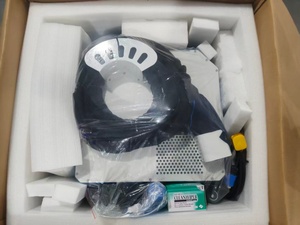 Solution de nettoyage au laser pulsé 300W, machine de nettoyage au laser de classe 4 refroidie par air pour le bois, le métal, les moules, l'élimination de la rouille et de la peinture - Product Image 4