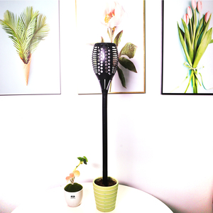 Solar 96led <span class=keywords><strong>llama</strong></span> linterna al aire libre de jardín piso <span class=keywords><strong>macho</strong></span> decorativo paisaje lámpara - Product Image 4