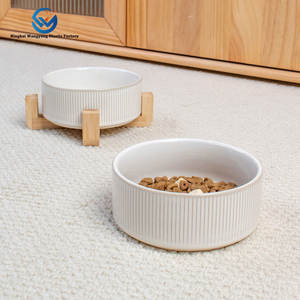 Personalizado 500ml Cerâmica <span class=keywords><strong>Pet</strong></span> Tigelas Suporte De Madeira Ecológico Padrão Sólido Raised Puppy Dog & Cat Comida & Água <span class=keywords><strong>Bowl</strong></span> Set - Product Image 3