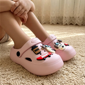 Sabots pour enfants Yearning, usage intérieur/extérieur, antidérapants, résistants à l'usure, chaussures double usage, style jardin, toutes saisons - Product Image 1
