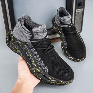 Zapatos transpirables de punto para hombre, modelo nuevo de verano, de malla, ligeros, sin cordones, de suela blanda, informales, deportivos, versátiles y modernos - Product Image 3