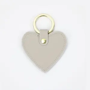 Fashionable Metal Key Chains Customized Hot Sales Heart-shaped Car Key Chain Customization Cute Pu Leather Key Chain