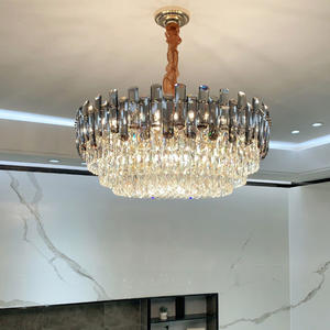 Lampes suspendues décoratives d'hôtel moderne Éclairage de lustre en cristal d'or de style européen de villa de salon - Product Image 5