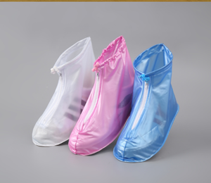 Copriscarpe pieghevole impermeabile in PVC leggero <span class=keywords><strong>riutilizzabile</strong></span> per le stagioni autunnali estive invernali - Product Image 2