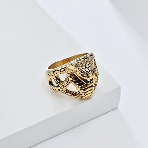 Anillo Retro de Acero de Titanio con Forma de Serpiente Cobra para Hombre, Joyería con Forma de Animal, Regalo para Ocasiones Especiales, Color Plata, Oro y Negro - Product Image 3