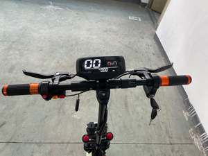 Monopattino Elettrico Pieghevole di Alta Qualità con Doppio Motore da 2400W, Autonomia di 90Km, Velocità Massima 70km/h, con Sedile per Adulti - Product Image 6