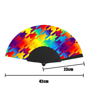 Ventilador de Escritorio de Plástico Negro Ligero de 23 cm con Funcionamiento Silencioso - Product Image 2