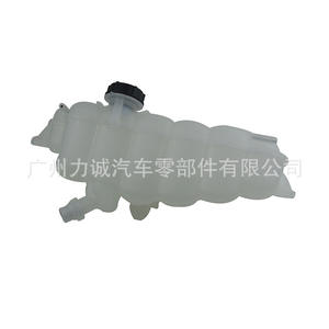 FL3Z-8A080A pour Ford Raptor 3.5T/F150 Réservoir d'expansion et de trop-plein avec eau auxiliaire Modèle adapté 5281668 - Product Image 1