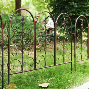 Panneau de clôture en fer forgé de style américain, treillis de jardin extérieur, clôture ornementale pour cour et cloison de jardin d'enfants - Product Image 1