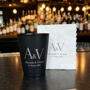 Gobelets de stade personnalisés PP 2026 de 12 oz pour mariages, gobelets givrés par sublimation, logo noir et or avec impression de serviette, monogramme - Product Image 1