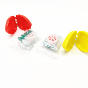 Protector facial CPR con llavero, mascarilla de plástico portátil para niños, opciones de color amarillo, blanco, rojo y azul - Product Image 4