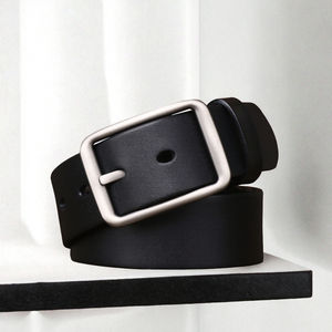 Cinturón de piel de vaca negra para hombre Estilo de negocios informal y formal de moda occidental con hebilla de cobre para jóvenes - Product Image 3