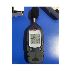 Dosimètre de bruit portable British Cossell Cel-352d Badgeplus, 20 Hz à 10 kHz, précision 1 dB, pondération A, alimenté par batterie - Product Image 3