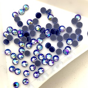 Meilleure Qualité XR, 70000 Pièces en Gros, SS10 Saphir Clair AB, Strass Thermocollant, Cristal Rhinestone pour Vente en Gros - Product Image 6