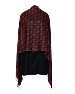 Écharpe longue élégante en viscose à carreaux, douce et tissée, avec texture raffinée, pour femmes, tenues quotidiennes, voyages - Product Image 2