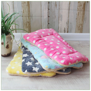 Pet Mat Rectangle Stars Pattern Polyester Fiber Fill Dog Bed Seat <b>Cushion</b> Hand Wash Spot Clean For All Seasons - Product Image 3
