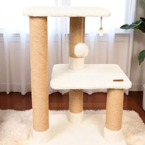 Griffoir pour chat en bois recouvert de sisal fait à la main - Product Image 2