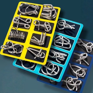 Juego de 8 piezas de rompecabezas de metal con anillos de liberación y nueve eslabones, juguete educativo con hebilla inteligente, regalo para niños y estudiantes - Product Image 1
