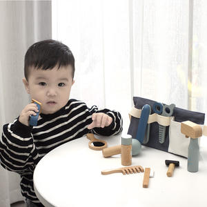 Nouveaux jouets <span class=keywords><strong>de</strong></span> <span class=keywords><strong>salon</strong></span> <span class=keywords><strong>de</strong></span> beauté en bois semblant <span class=keywords><strong>de</strong></span> jouer jouets <span class=keywords><strong>de</strong></span> coiffeur avec sèche-cheveux outils <span class=keywords><strong>de</strong></span> <span class=keywords><strong>coiffure</strong></span> styliste Kit <span class=keywords><strong>de</strong></span> coupe <span class=keywords><strong>de</strong></span> cheveux <span class=keywords><strong>jouet</strong></span> <span class=keywords><strong>de</strong></span> fête - Product Image 5