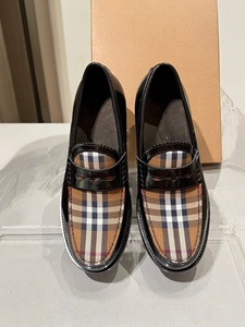 รองเท้าเดรสทางการธุรกิจหัวมนระบายอากาศได้ดีรองเท้าลำลองสุดหรูสำหรับผู้ชายหนังด้านบนพื้นรองเท้ายาง - Product Image 4