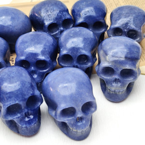 Nouveaux produits Sculpture manuelle <span class=keywords><strong>de</strong></span> haute qualité Produits spirituels Crânes en aventurine bleue pour la décoration <span class=keywords><strong>de</strong></span> la maison - Product Image 4