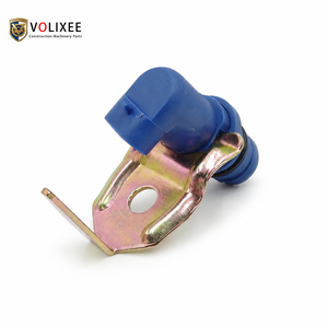 Capteur de position d'arbre à cames 1807339C9 compatible avec moteur d'excavatrice International, transmetteur magnétique de synchronisation - Product Image 1