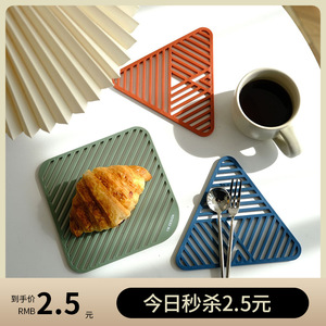 Oval TPR Heat Insulation Mat For Kitchen Use Modern Design Solid Color Placemat Bowl Pot Protector - Product Image 5