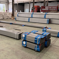 Support de montage de panneaux solaires OEM d'usine, profilé en U galvanisé à chaud, structure de support photovoltaïque au sol personnalisée