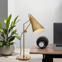 Lampe de table pour chambre Willow Creek Inn, homologuée UL, prise de courant, port USB, supp.